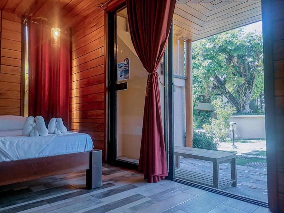 Pastora Homestay Mabinay Bagian luar foto